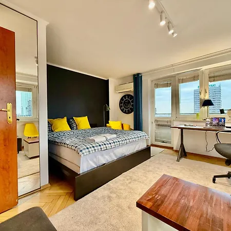 Blue 1 Lux Metro Fast Wifi 8gbs 75'tv Netflix Showmax *