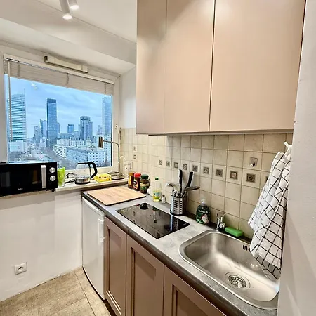 Blue 1 Lux Metro Fast Wifi 8gbs 75'tv Netflix Showmax