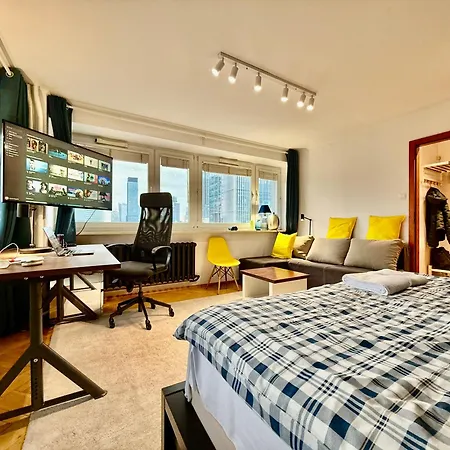 Blue 1 Lux Metro Fast Wifi 8gbs 75'tv Netflix Showmax *