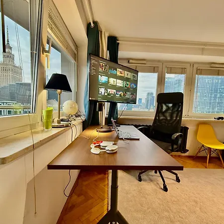Apartment Blue 1 Lux Metro Fast Wifi 8gbs 75'tv Netflix Showmax