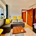 Apartmán Blue 1 Lux Metro Fast Wifi 8gbs 75'tv Netflix Showmax Varšava