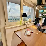 Blue 1 Lux Metro Fast Wifi 8gbs 75'tv Netflix Showmax Varšava