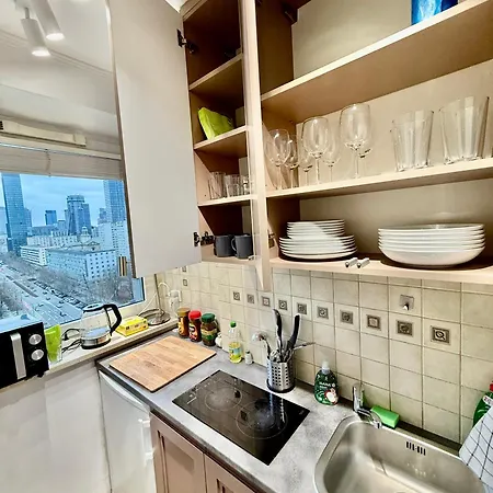 Apartament Blue 1 Lux Metro Fast Wifi 8gbs 75'tv Netflix Showmax